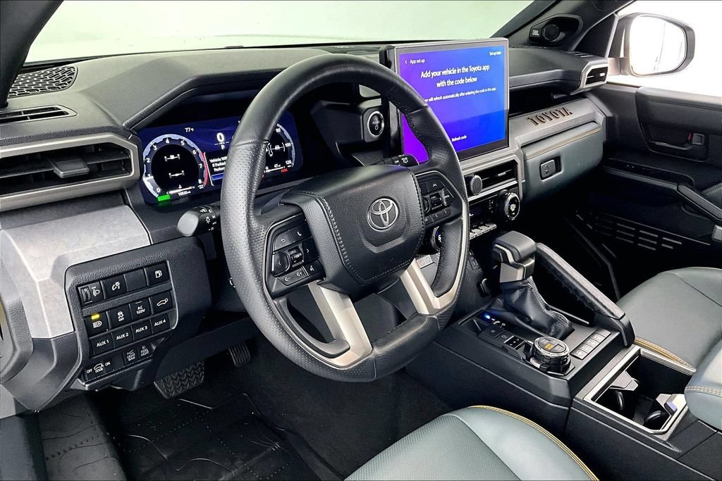 Used 2025 Toyota 4Runner Trailhunter AWD/4WD image 16
