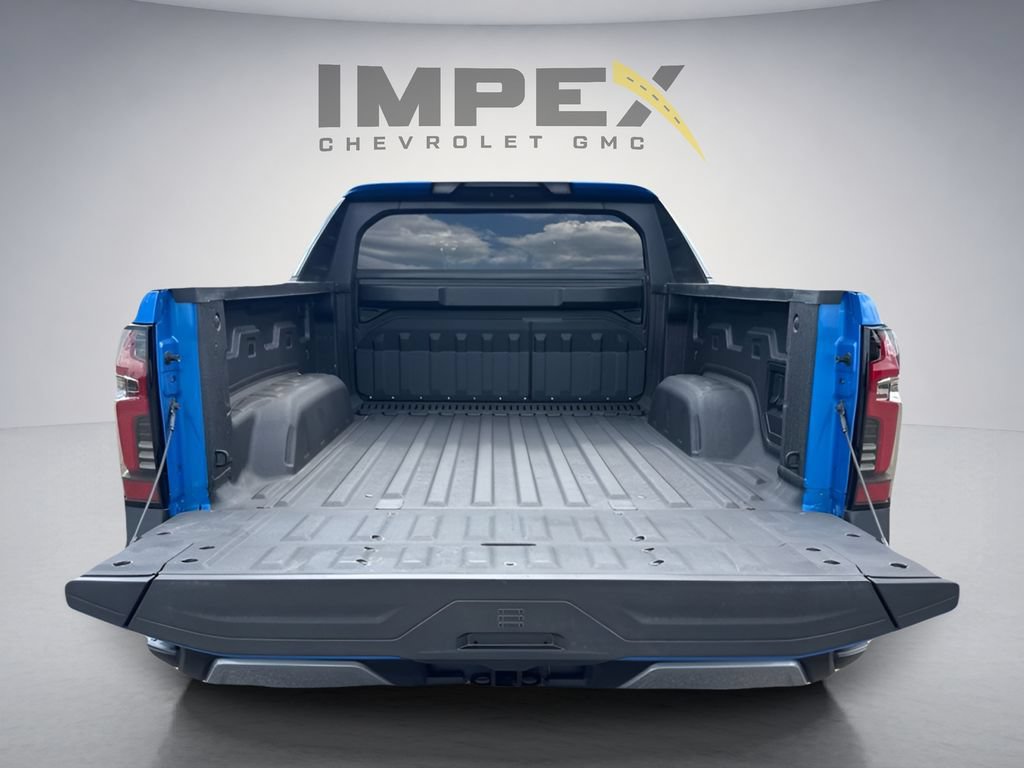Used 2026 Chevrolet Silverado EV Trail Boss AWD/4WD image 29