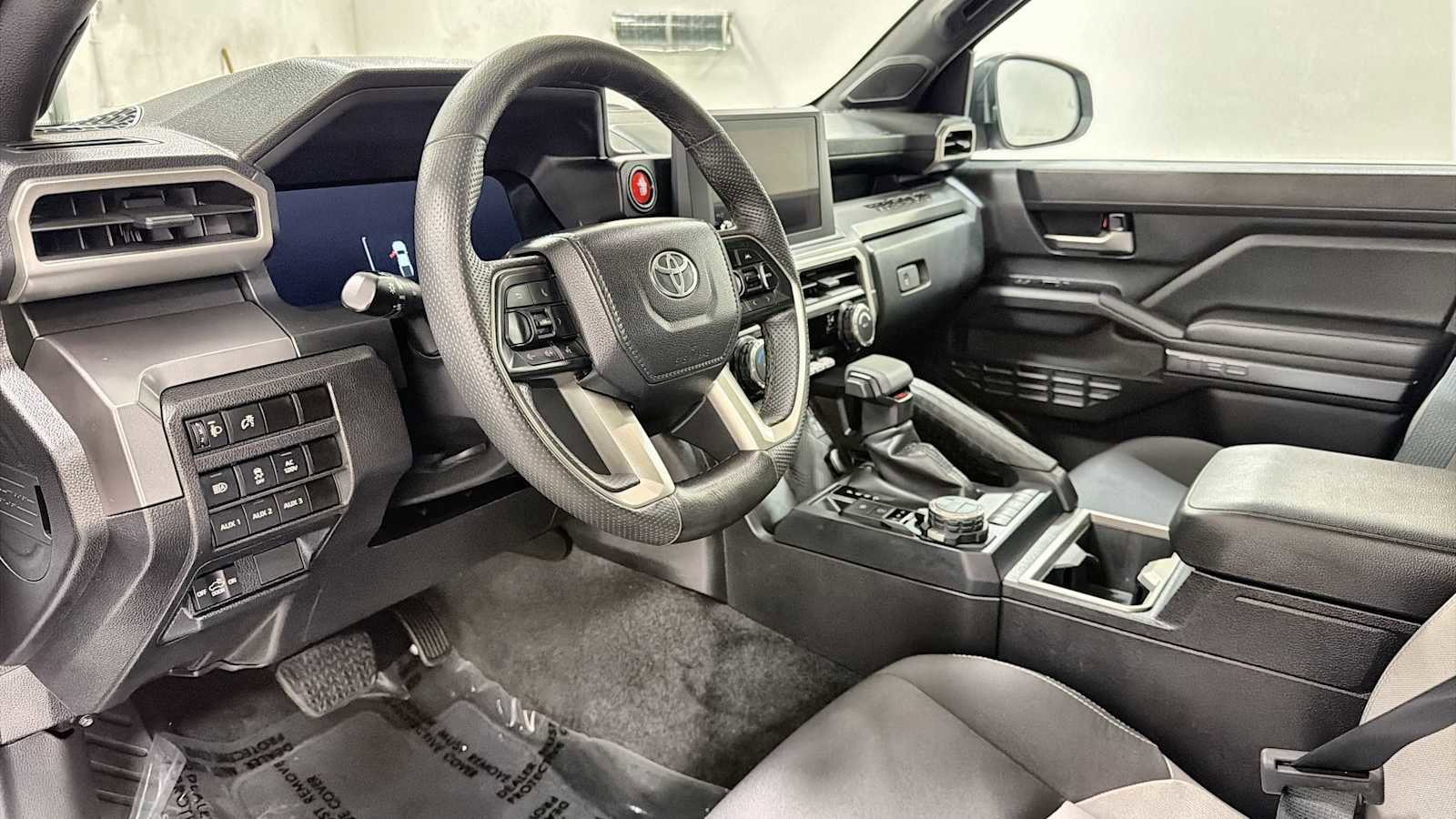 Used 2024 Toyota Tacoma TRD Off-Road w/ TRD Off Road Upgrade Package AWD/4WD image 12