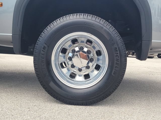 Used 2026 GMC Sierra 3500 Denali Ultimate AWD/4WD image 8
