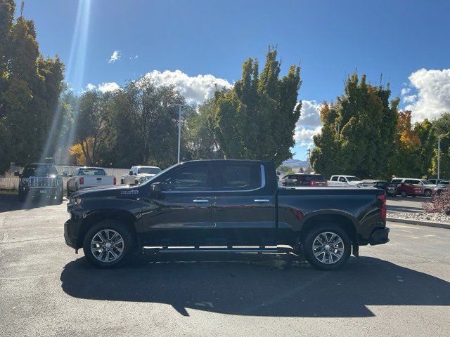 Used 2019 Chevrolet Silverado 1500 High Country w/ Technology Package image 9