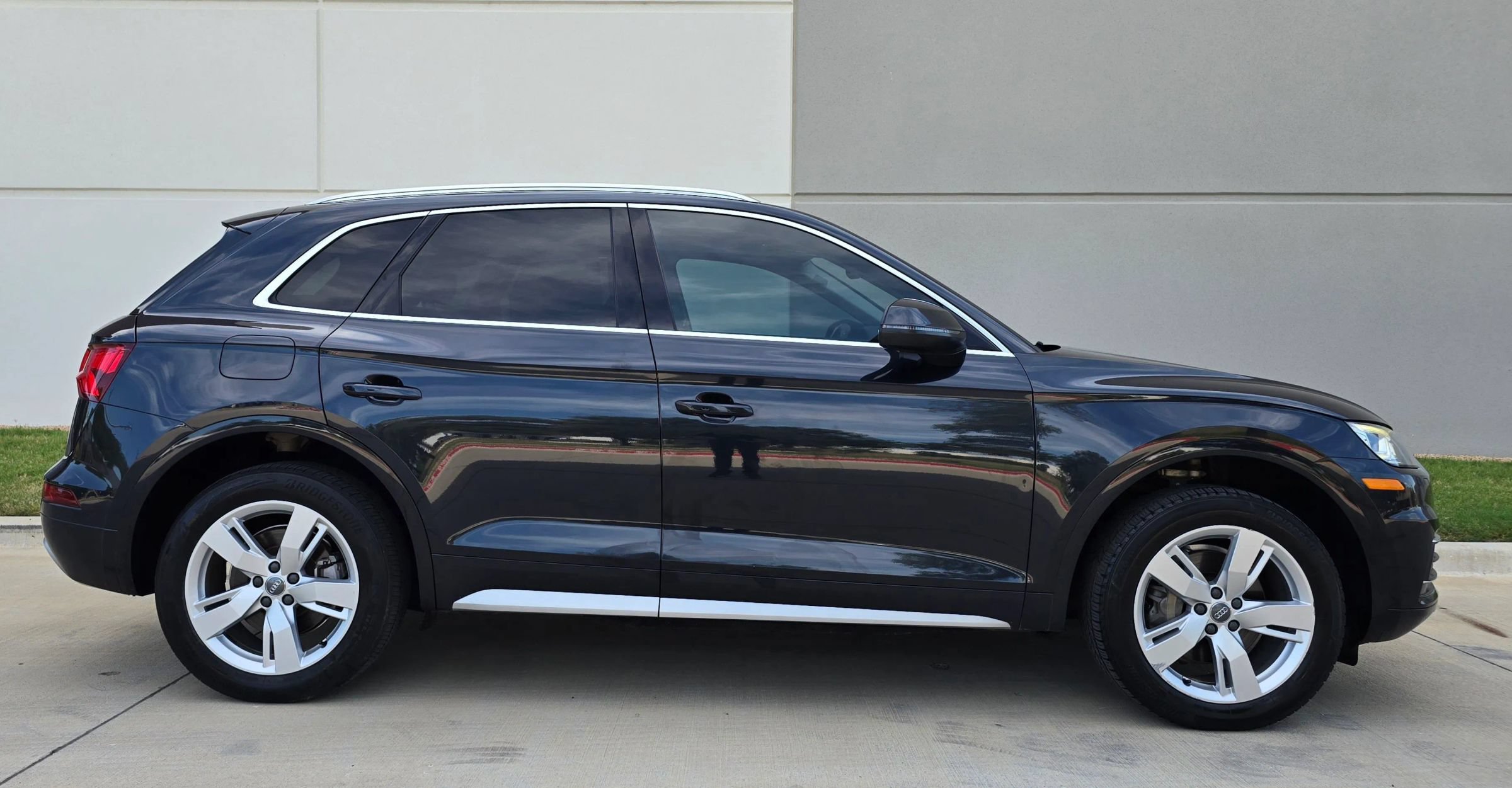 Used 2018 Audi Q5 2.0T Premium Plus AWD/4WD image 8