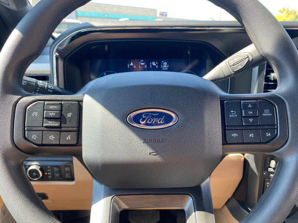 New 2026 Ford F350 4x4 Crew Cab Super Duty image 8