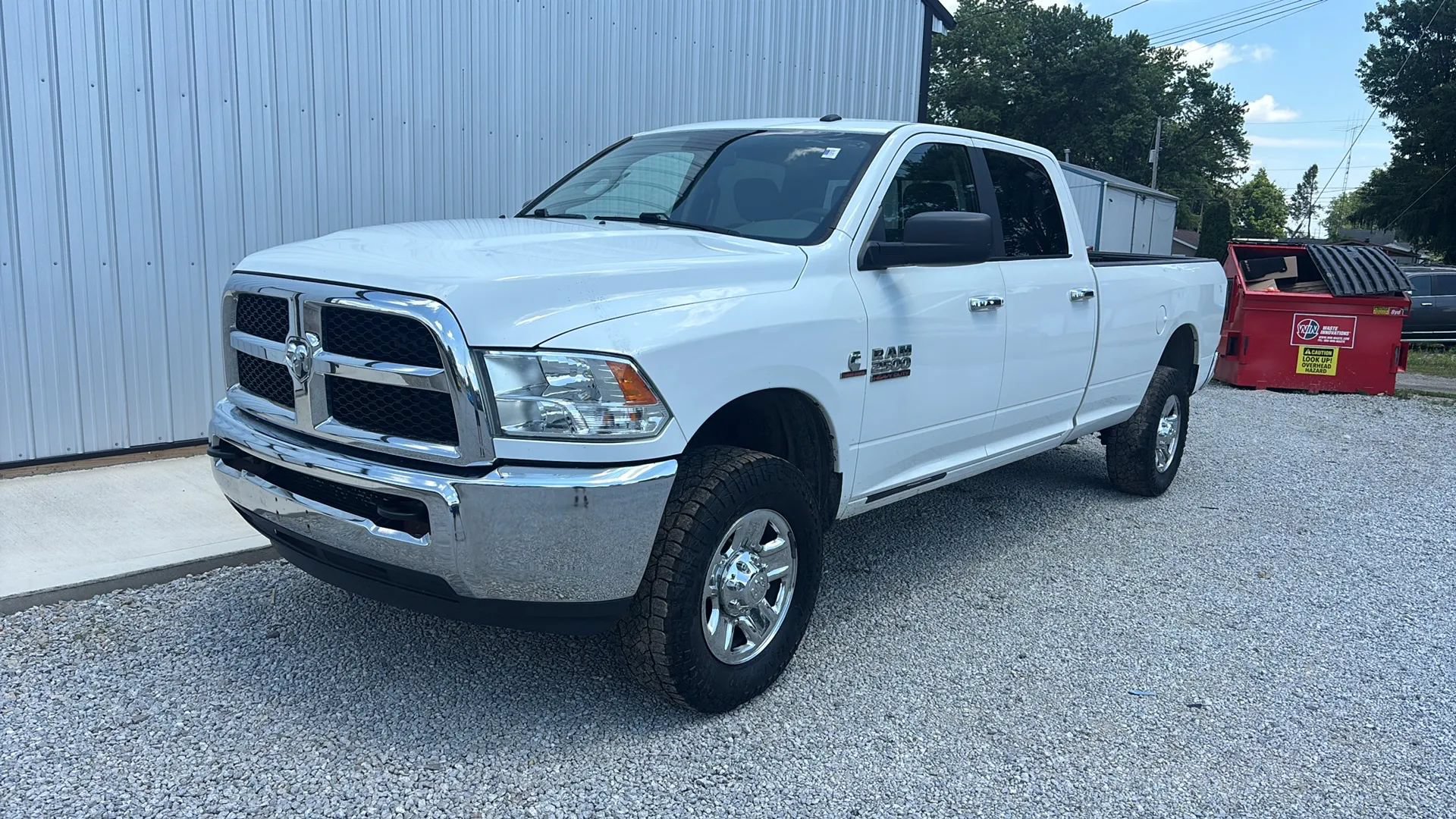 Used 2018 RAM 2500 SLT AWD/4WD image 11