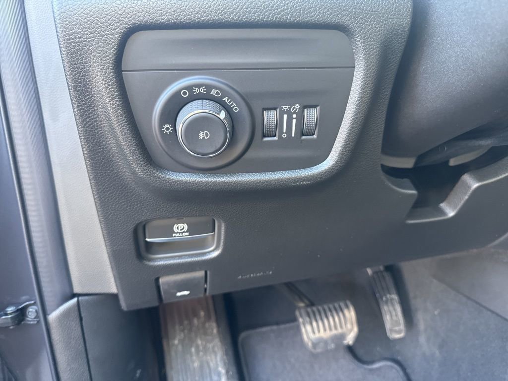 New 2026 Jeep Grand Cherokee L Limited image 15