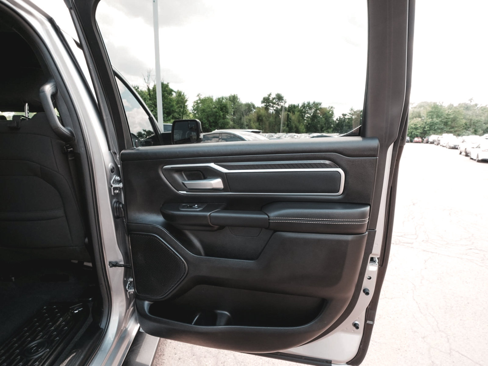 Used 2026 RAM 1500 Big Horn AWD/4WD image 13