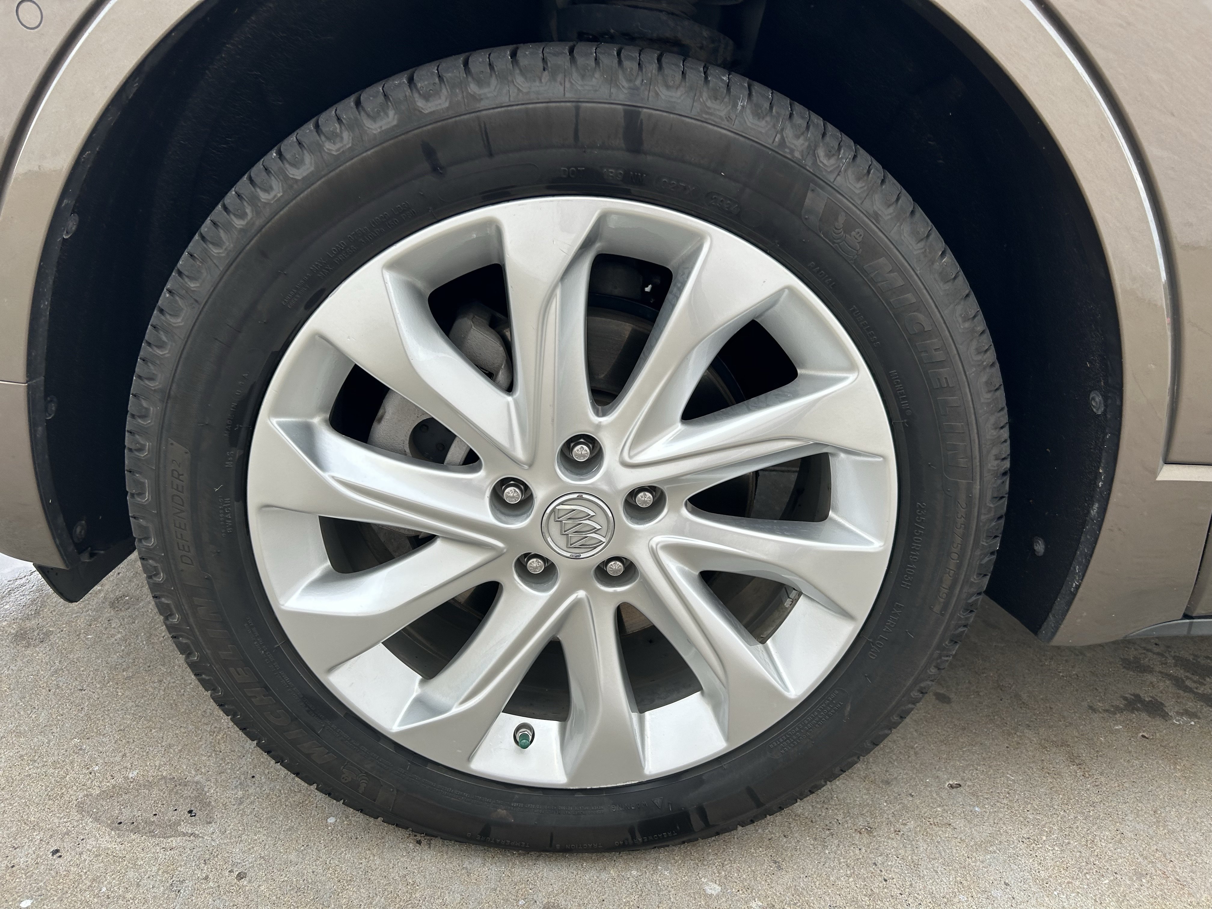 Used 2017 Buick Envision Premium w/ Driver Confidence Package AWD/4WD image 11