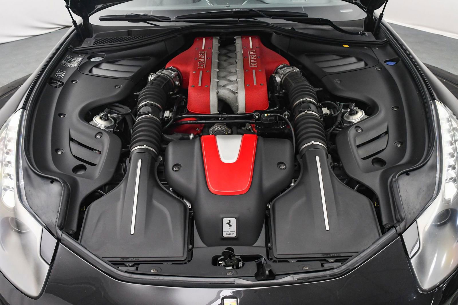 Used 2015 Ferrari FF image 30