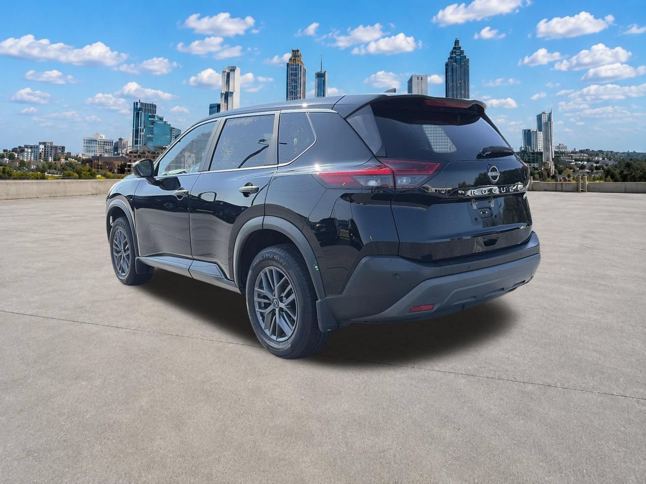 Used 2023 Nissan Rogue S FWD image 20