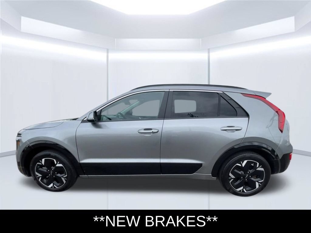 Used 2023 Kia Niro Wind w/ Wind Preserve Package FWD image 5