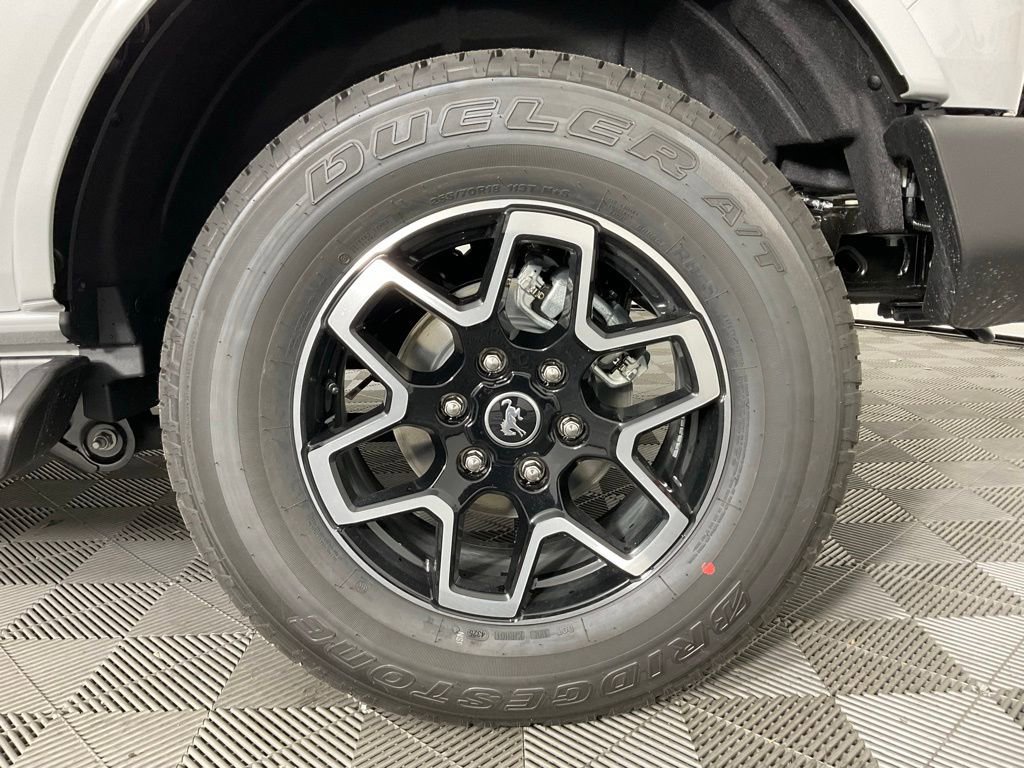 New 2026 Ford Bronco Outer Banks AWD/4WD image 10