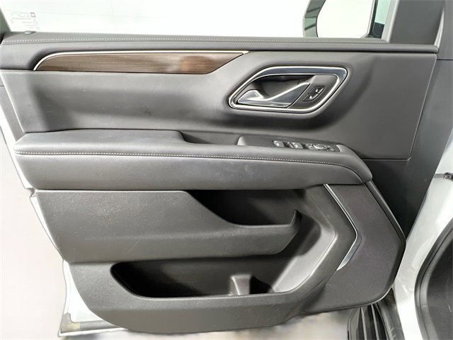 Used 2022 GMC Yukon SLE w/ Gmc Pro Safety Plus Package image 29