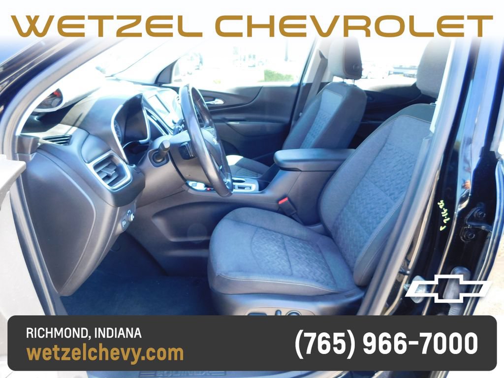 Used 2022 Chevrolet Equinox LT w/ Driver Convenience Package AWD/4WD image 12