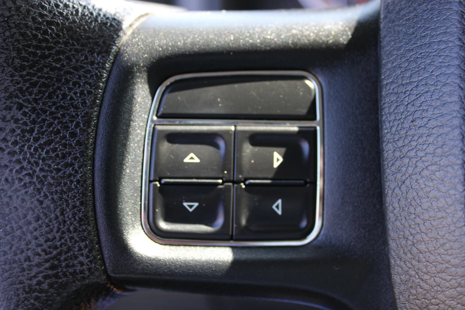Used 2017 RAM 1500 Tradesman w/ Power & Remote Entry Group RWD image 11