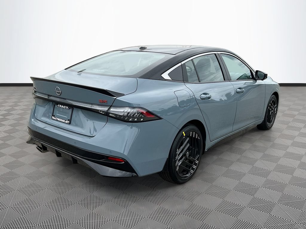 New 2026 Nissan Sentra SR w/ SR Premium Package FWD image 7