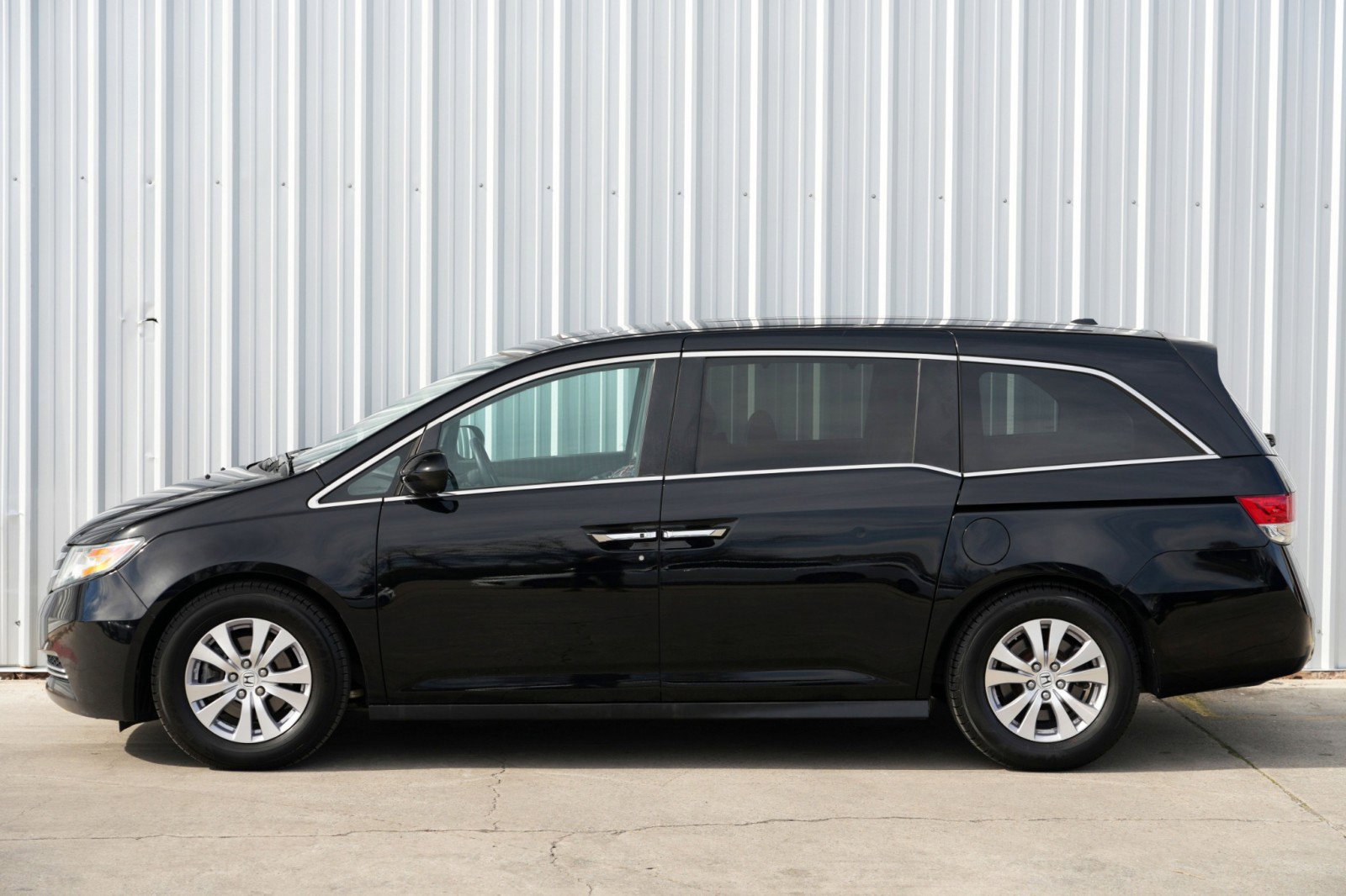 Used 2015 Honda Odyssey EX-L image 44