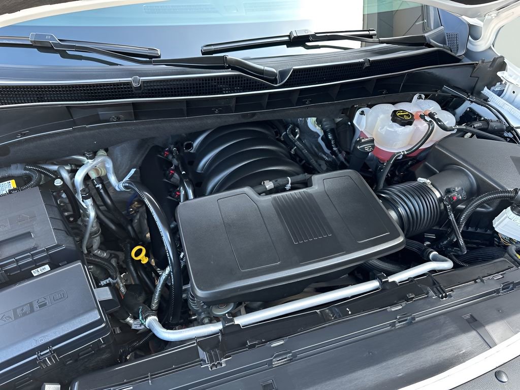 Used 2025 GMC Yukon XL Elevation w/ LPO, Elevation Black Package AWD/4WD image 43