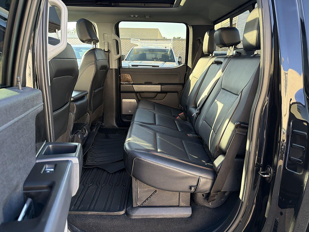 Used 2023 Ford F350 Lariat w/ Sport Appearance Package AWD/4WD image 24