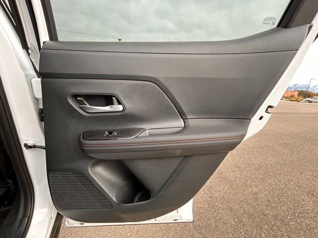 New 2025 Nissan Kicks SR w/ SR Premium Package image 35