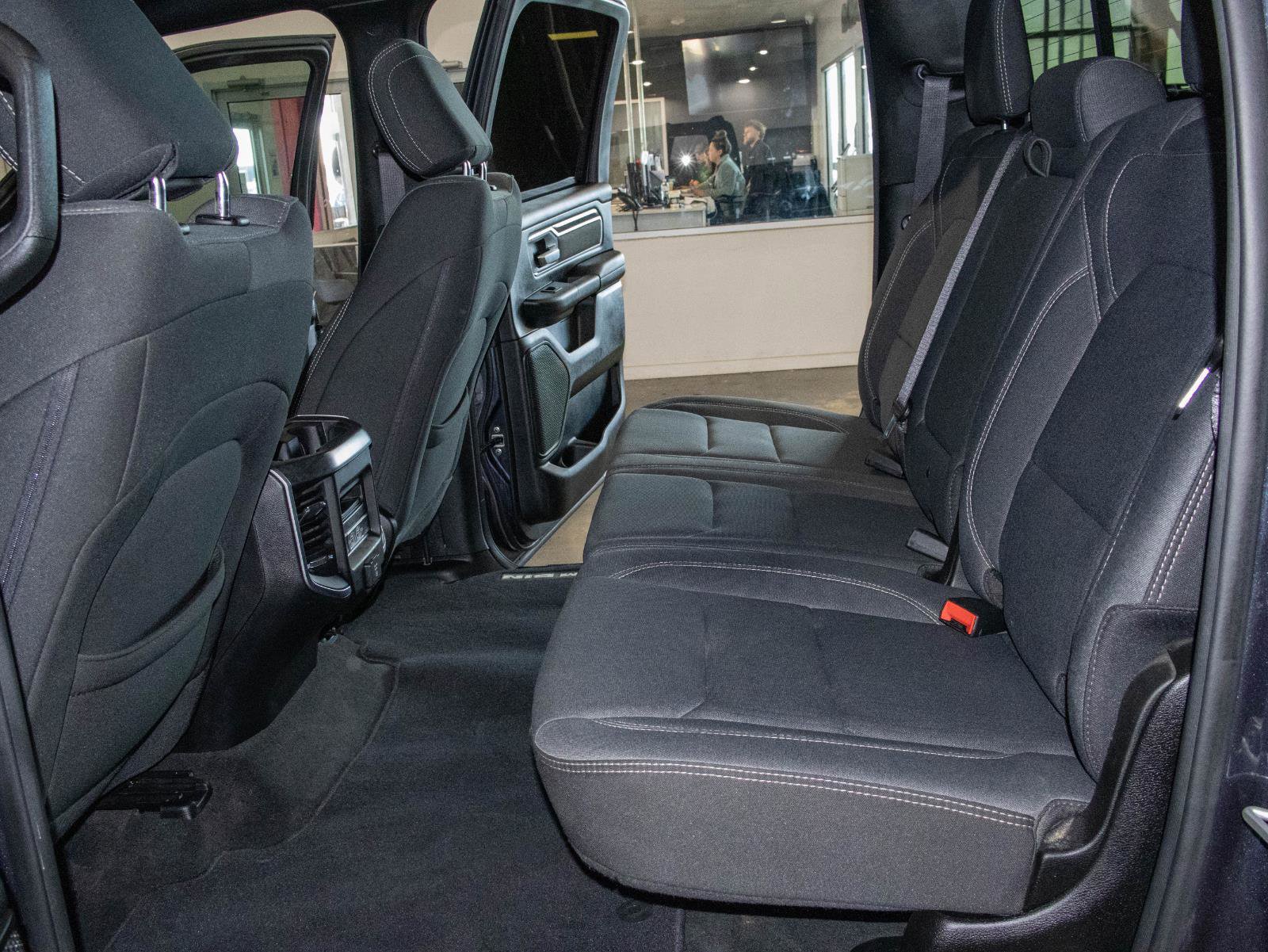 Used 2021 RAM 1500 Lone Star image 13