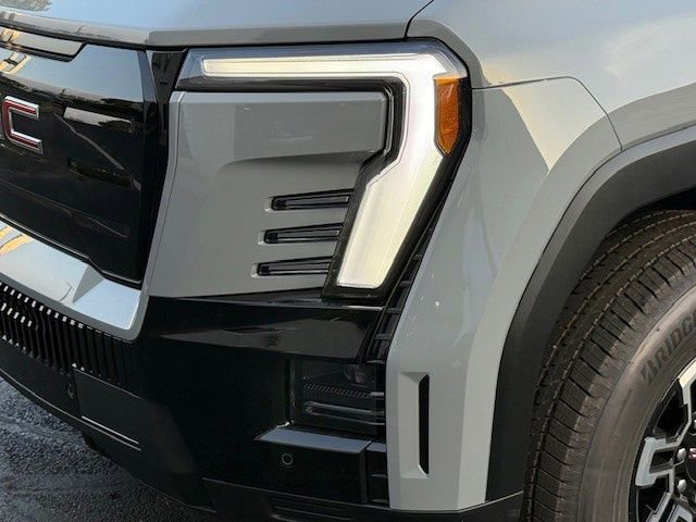 New 2026 GMC Sierra EV Elevation AWD/4WD image 11