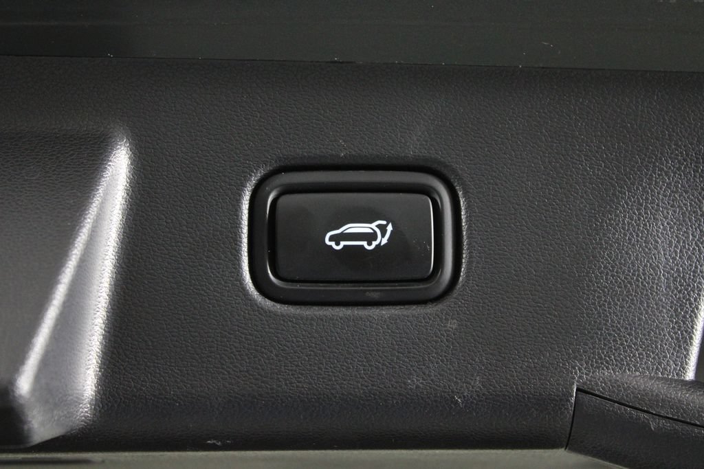 Used 2022 Hyundai Tucson SEL w/ Convenience + Premium Package FWD image 16