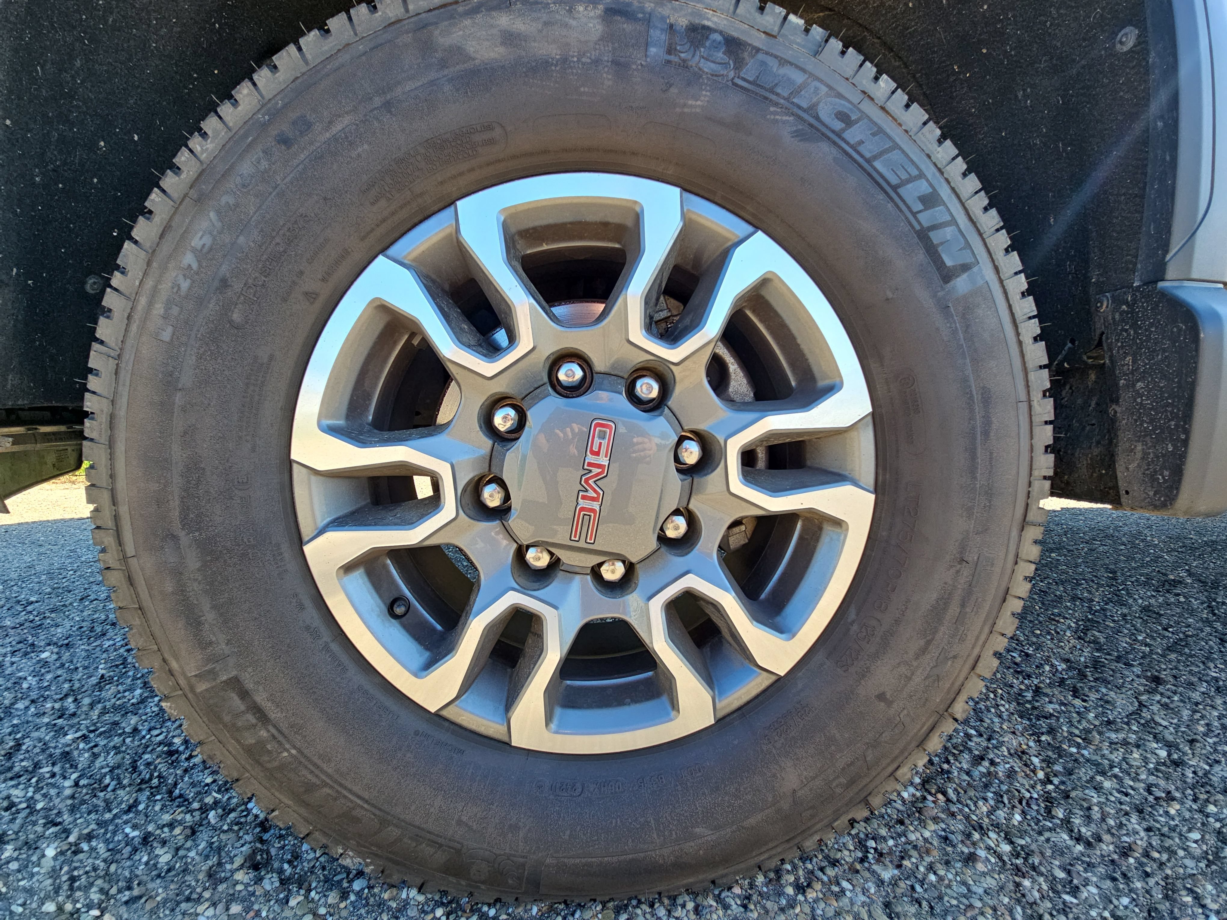 Used 2022 GMC Sierra 3500 AT4 AWD/4WD image 17