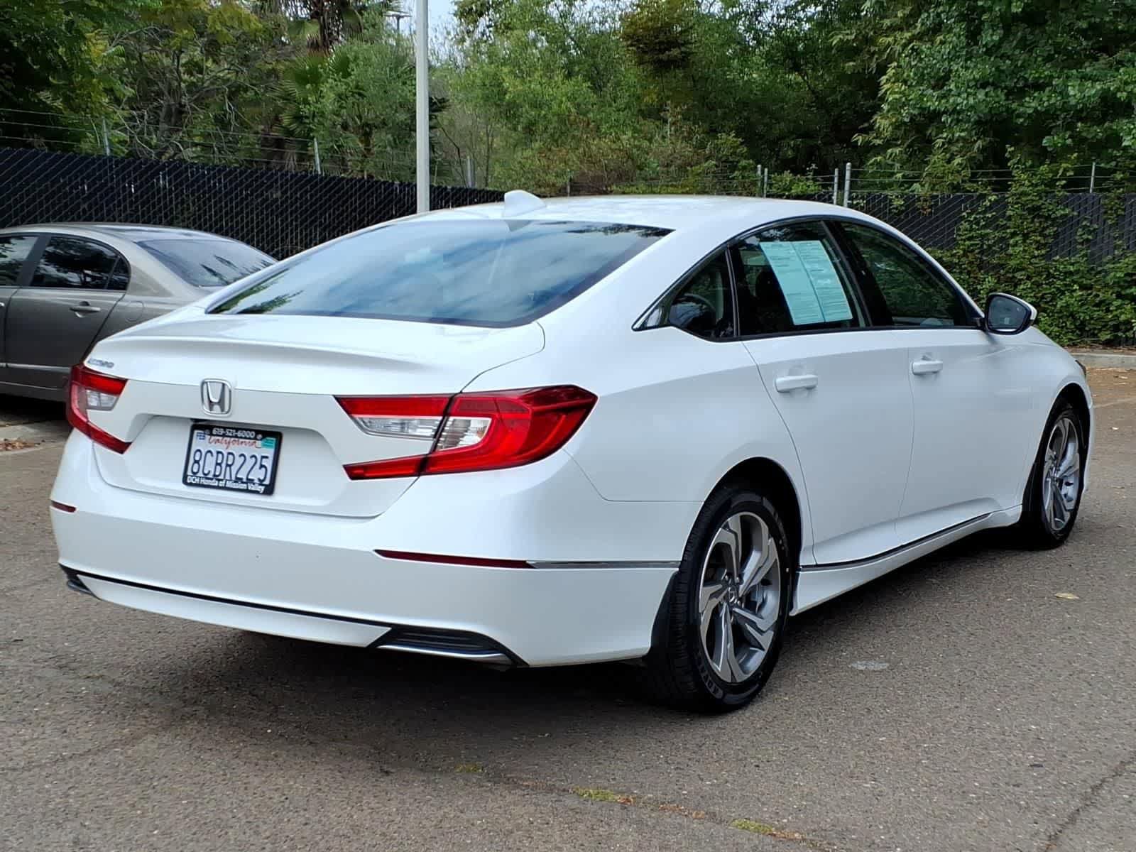 Used 2018 Honda Accord EX image 4