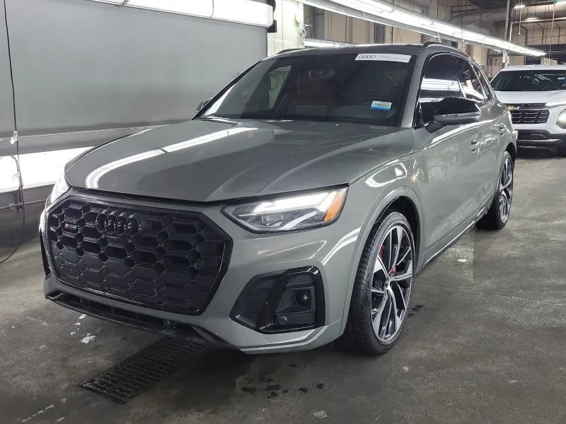 Used 2023 Audi SQ5 Premium Plus w/ Premium Plus Package image 1