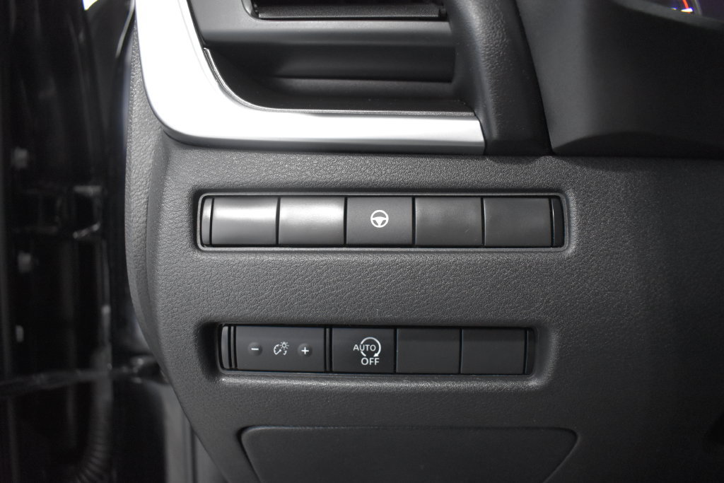 Certified 2023 Nissan Rogue SV AWD/4WD image 19