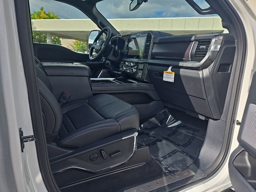 New 2026 Ford F350 Platinum image 31
