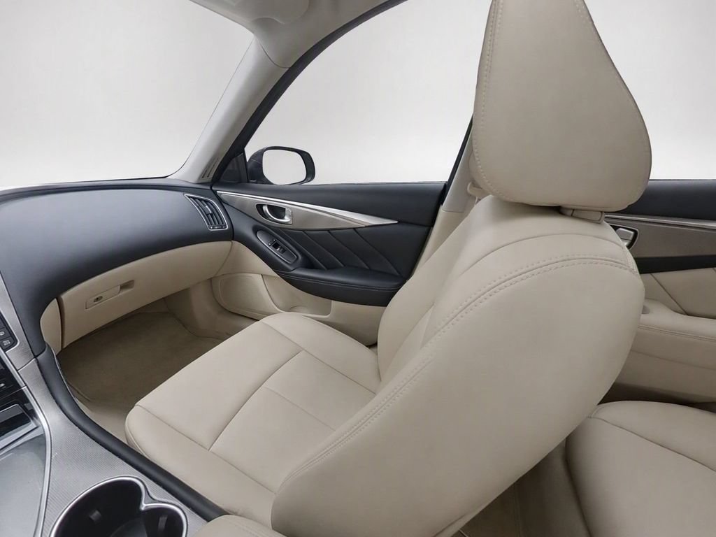 Used 2015 INFINITI Q50 Premium w/ All Weather Package RWD image 30