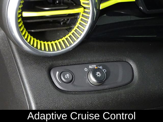 Used 2024 Chevrolet Trax ACTIV w/ Sunroof Package image 19