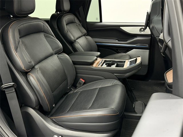 New 2025 Lincoln Navigator Black Label image 31