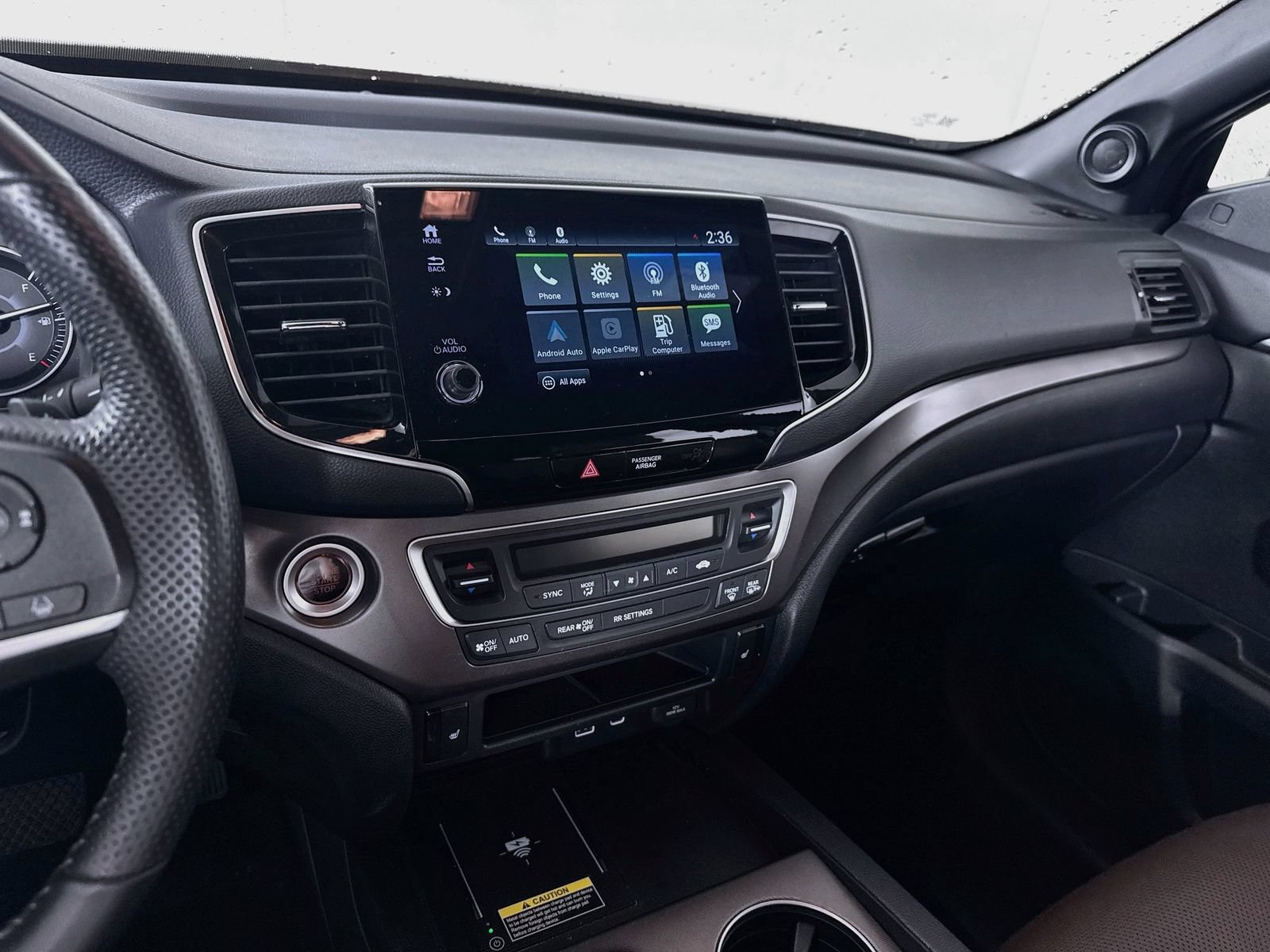 Certified 2025 Honda Passport EX-L image 15