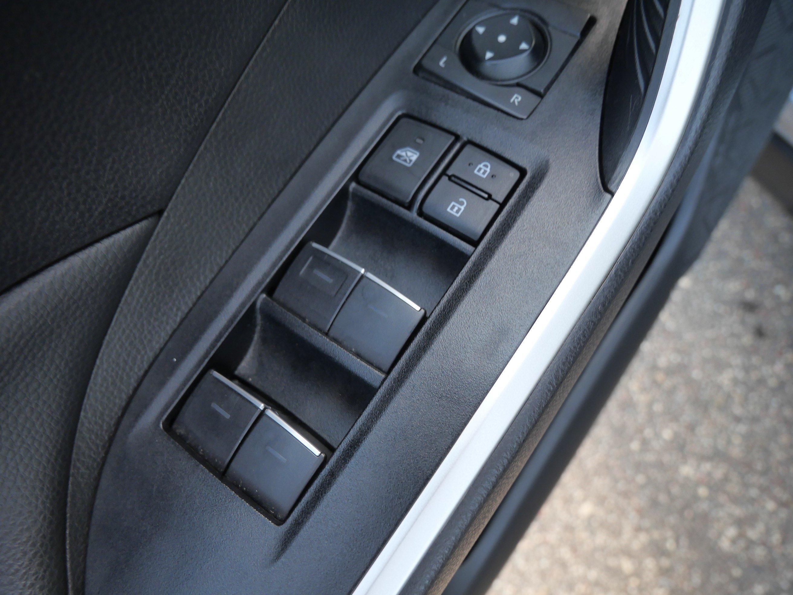 Certified 2024 Toyota RAV4 XLE FWD image 19