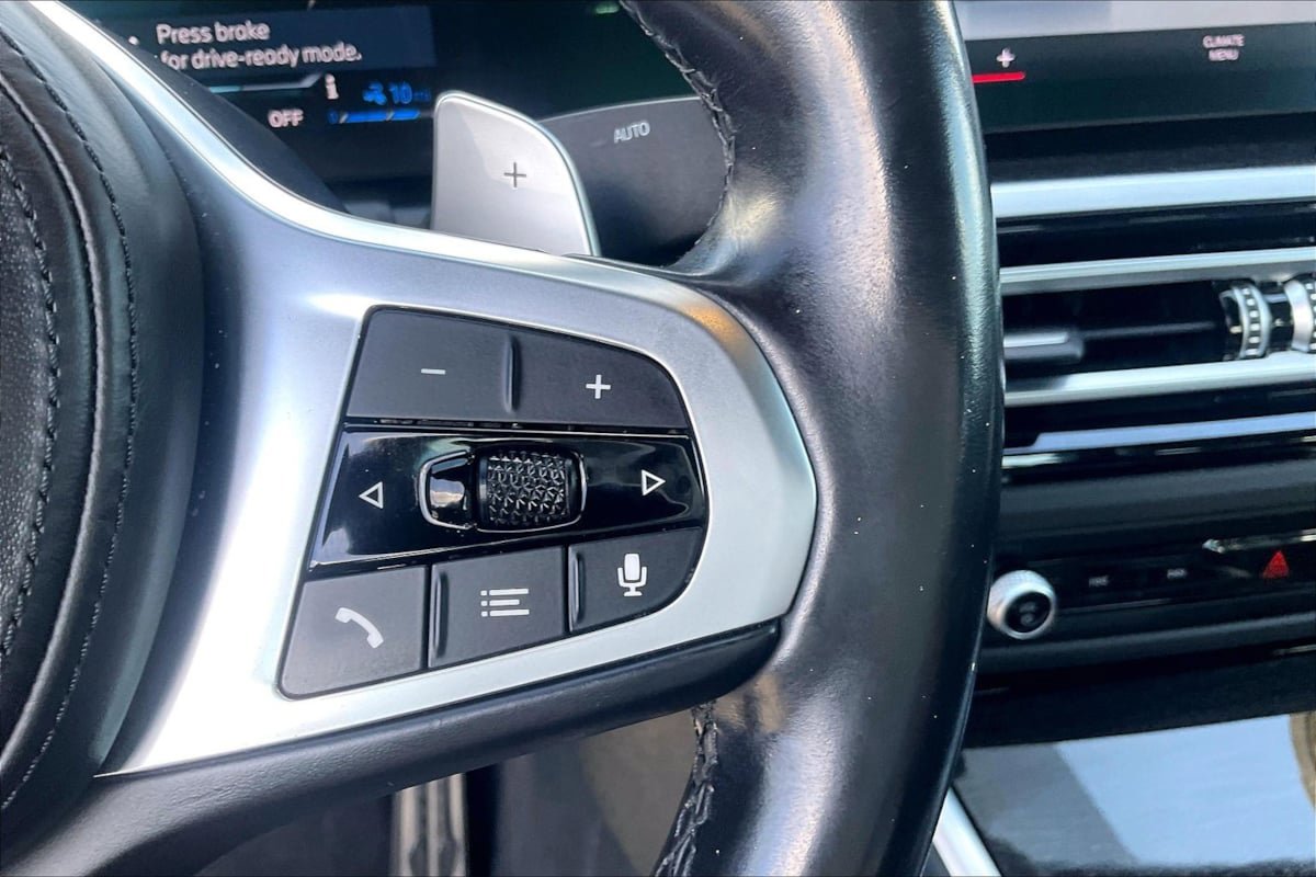Used 2023 BMW 330e w/ M Sport Package RWD image 15