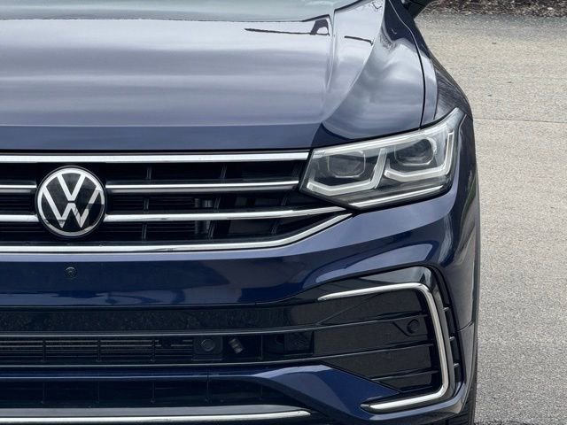 Used 2022 Volkswagen Tiguan SEL R-Line image 10