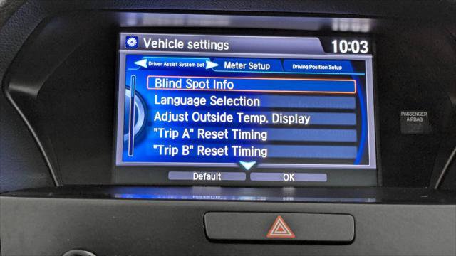 Used 2017 Acura ILX w/ Premium Package FWD image 32