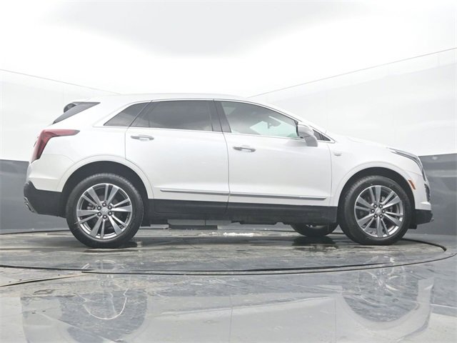 Certified 2025 Cadillac XT5 Premium Luxury image 52