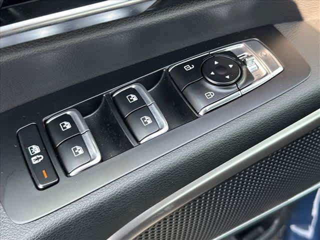 Used 2025 Kia Telluride EX X-Line AWD/4WD image 18