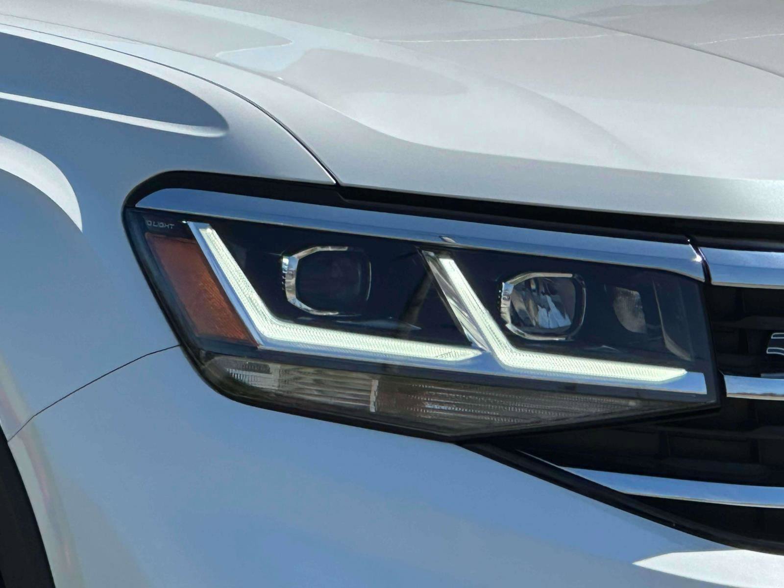 Certified 2023 Volkswagen Atlas SEL Premium image 7