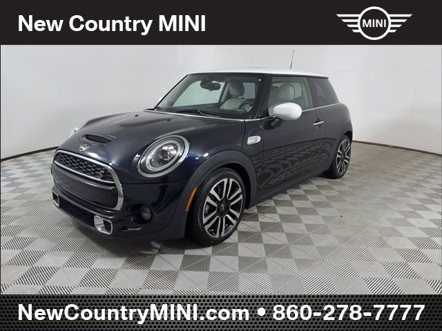 Used 2021 MINI Cooper S image 3