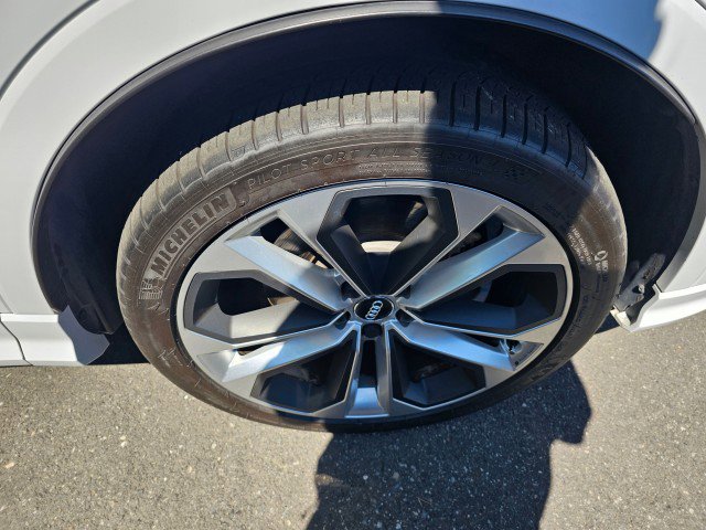 Used 2020 Audi Q3 2.0T Premium Plus image 9