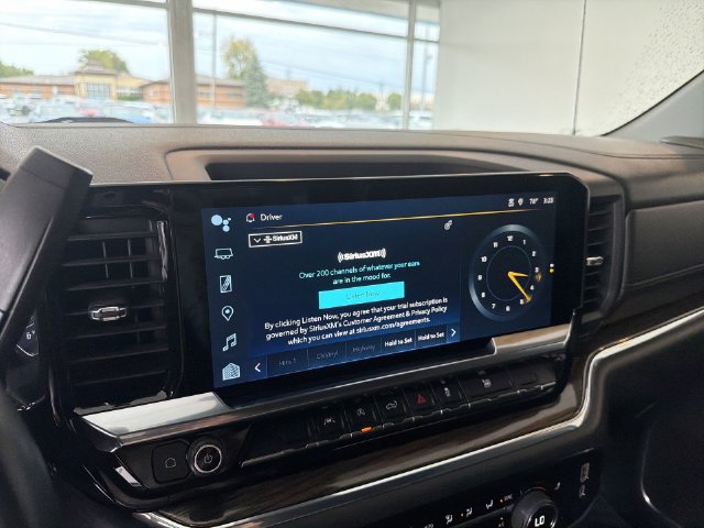 Certified 2024 Chevrolet Silverado 1500 LT AWD/4WD image 24