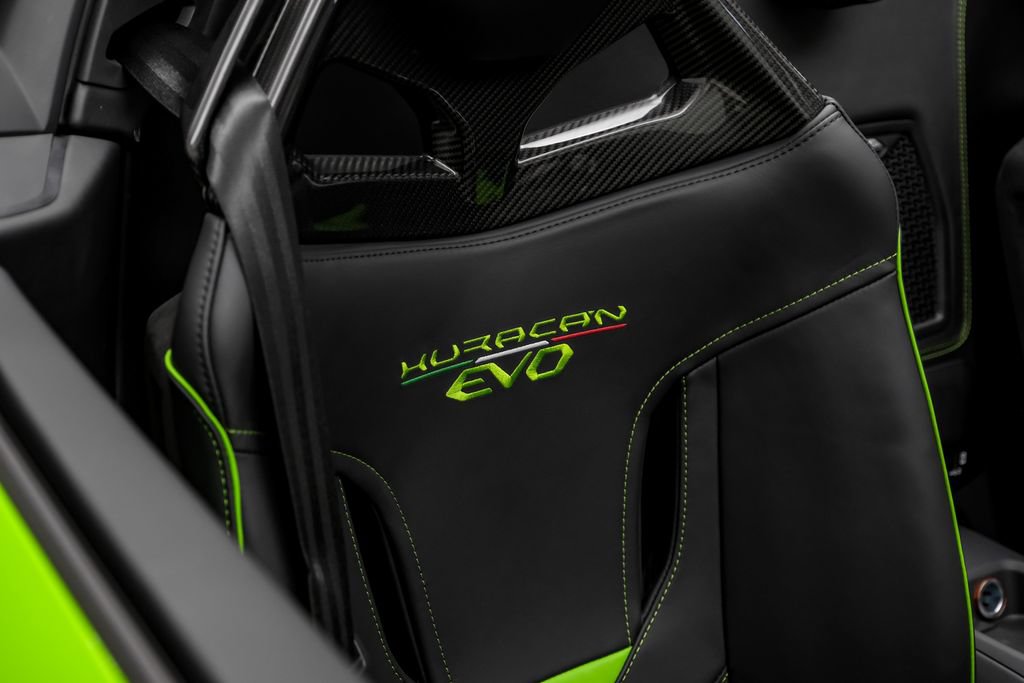 Used 2024 Lamborghini Huracan EVO AWD/4WD image 33