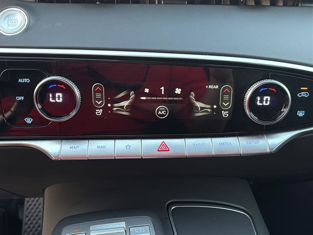 Used 2025 Genesis GV70 2.5T image 25