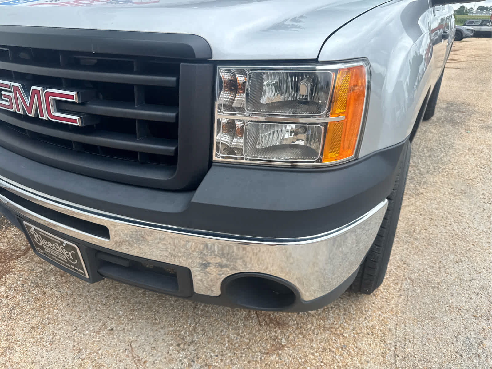 Used 2013 GMC Sierra 1500 W/T RWD image 11