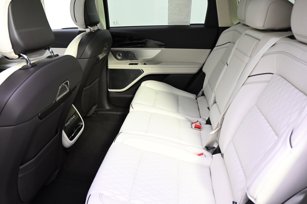 New 2026 Lincoln Nautilus Black Label image 21