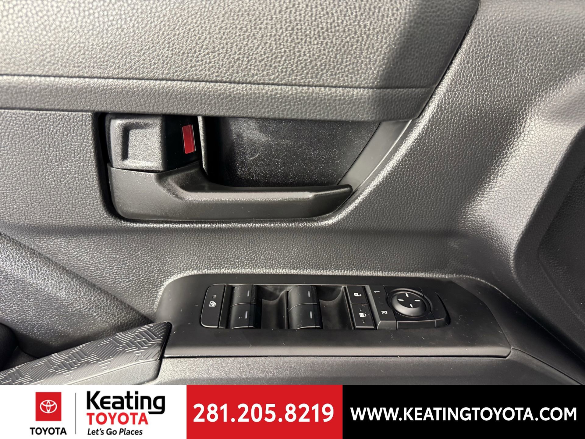 Certified 2025 Toyota Tacoma SR image 14